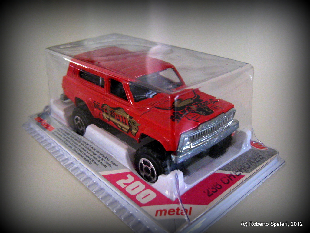 Majorette Jeep Cherokee Chief (n.236)